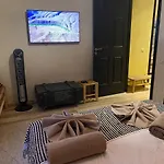 Beautiful Apartment With Large Terrace In Gueliz