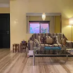 Beautiful Apartment With Large Terrace In Gueliz