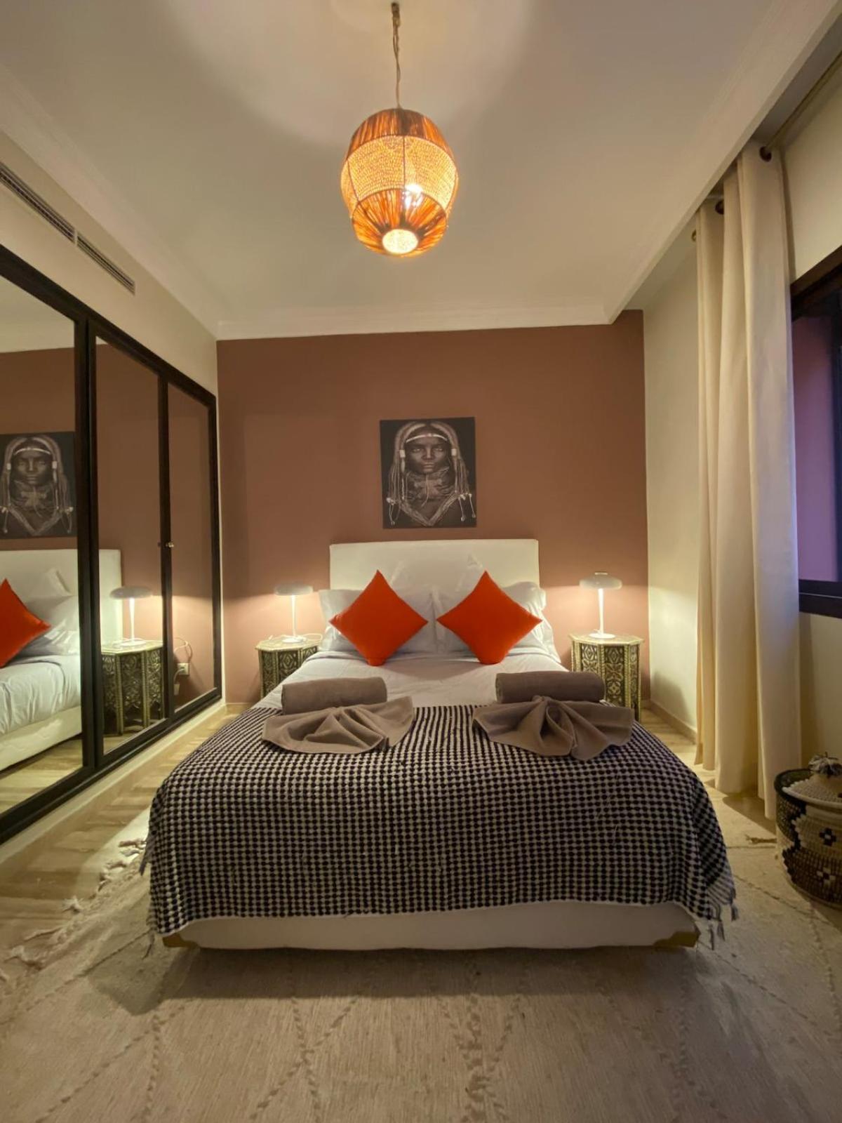 Beautiful With Large Terrace In Gueliz